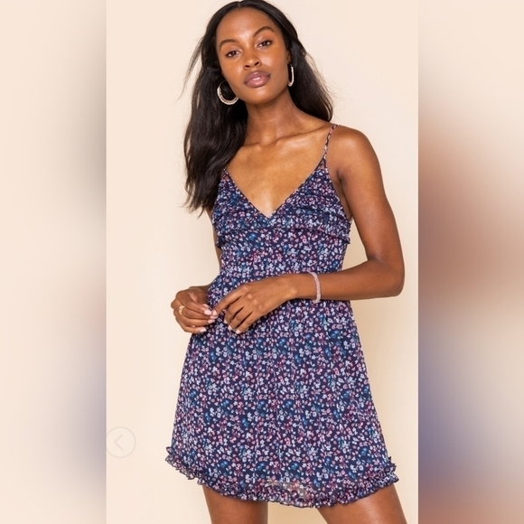 Trixxi Dresses & Skirts - Trixxi Ditsy Double Strap Floral Mini Dress with Ruffle M